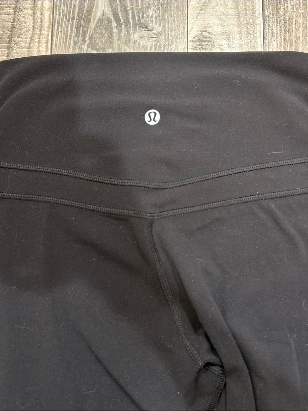 Lululemon black leggings - Picture 2 of 4